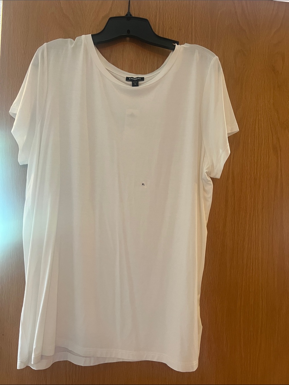 Express White Short Sleeve Crew Neck Tee